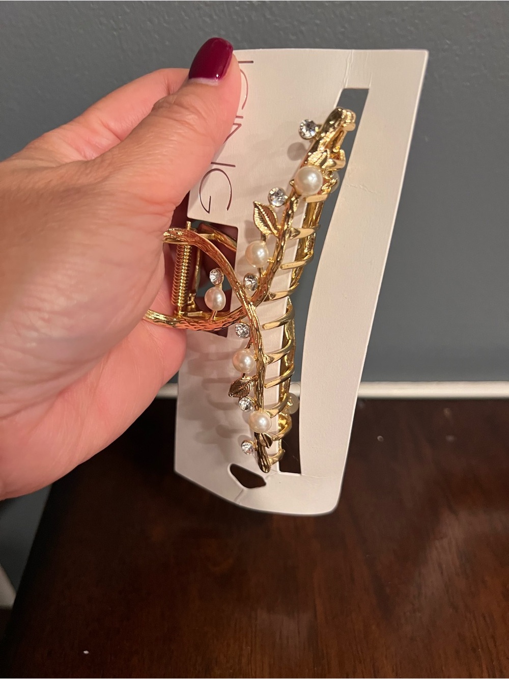 Icing Gold Pearl Accent Large Hair Clip